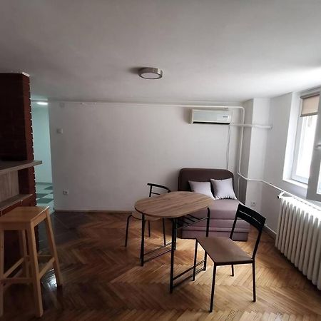 Nov Apartman U Mirnoj Ulici U Centru Beograda מראה חיצוני תמונה