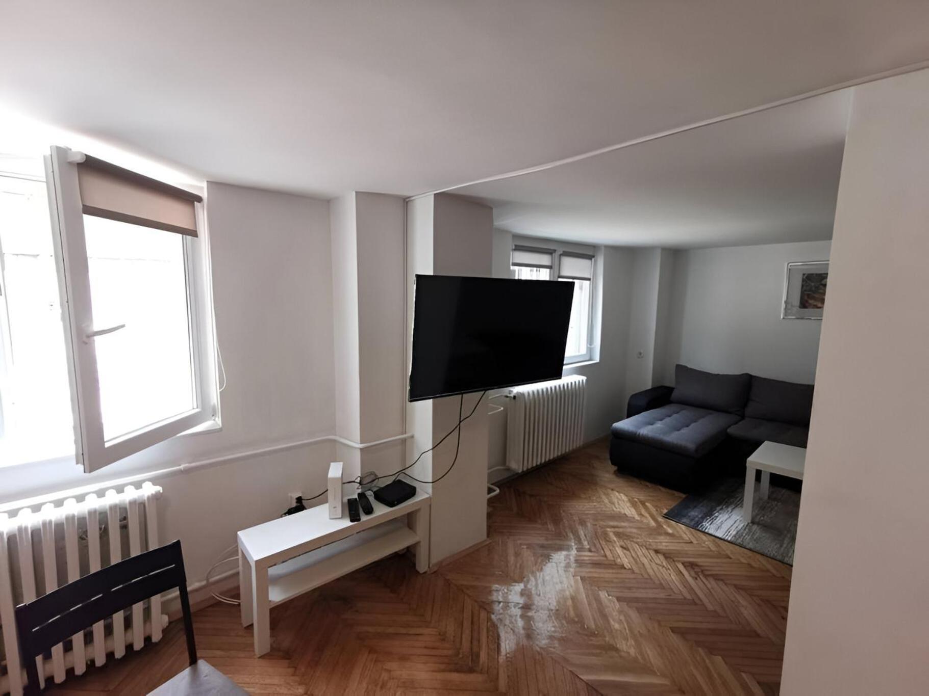 Nov Apartman U Mirnoj Ulici U Centru Beograda מראה חיצוני תמונה